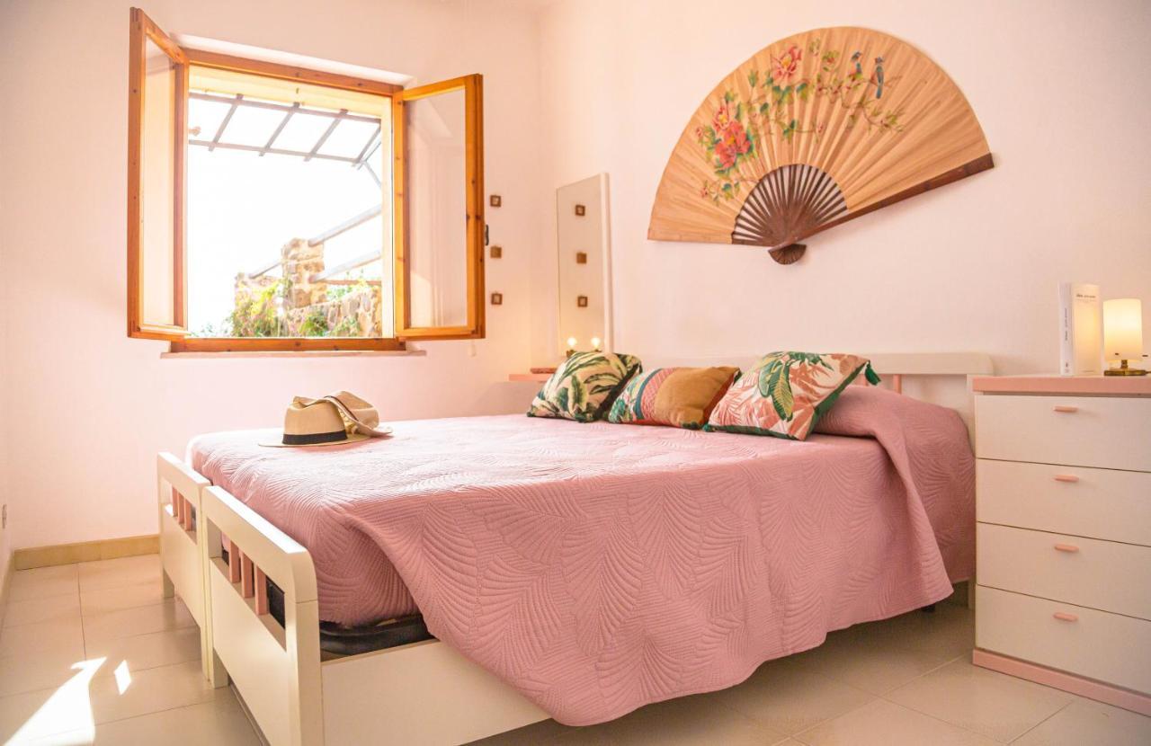 Casa Ariel Per 4, A Pochi Passi Dalla Spiaggia Iun R0963 칼라고노네 외부 사진