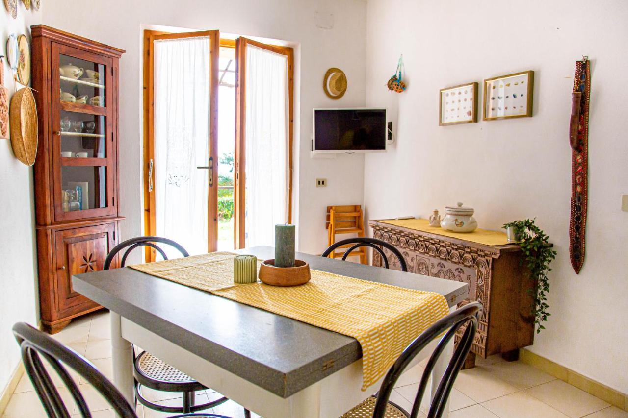 Casa Ariel Per 4, A Pochi Passi Dalla Spiaggia Iun R0963 칼라고노네 외부 사진