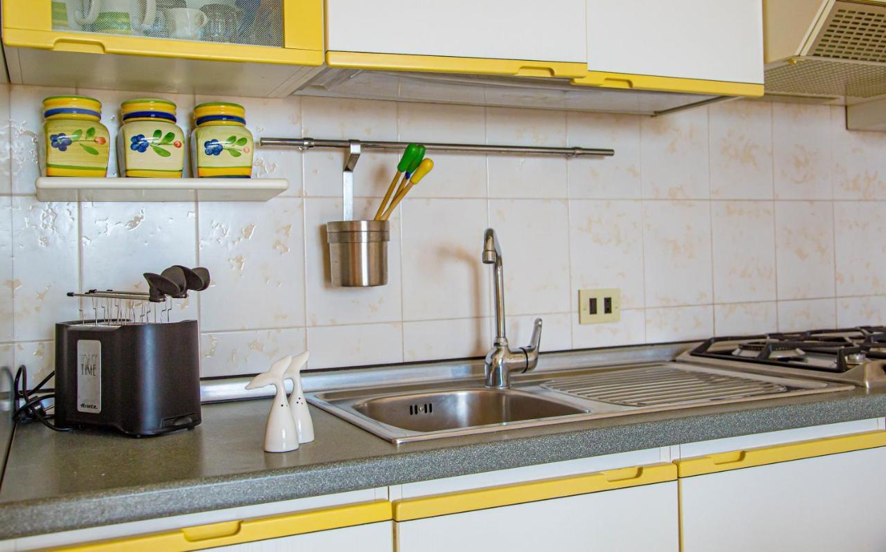 Casa Ariel Per 4, A Pochi Passi Dalla Spiaggia Iun R0963 칼라고노네 외부 사진