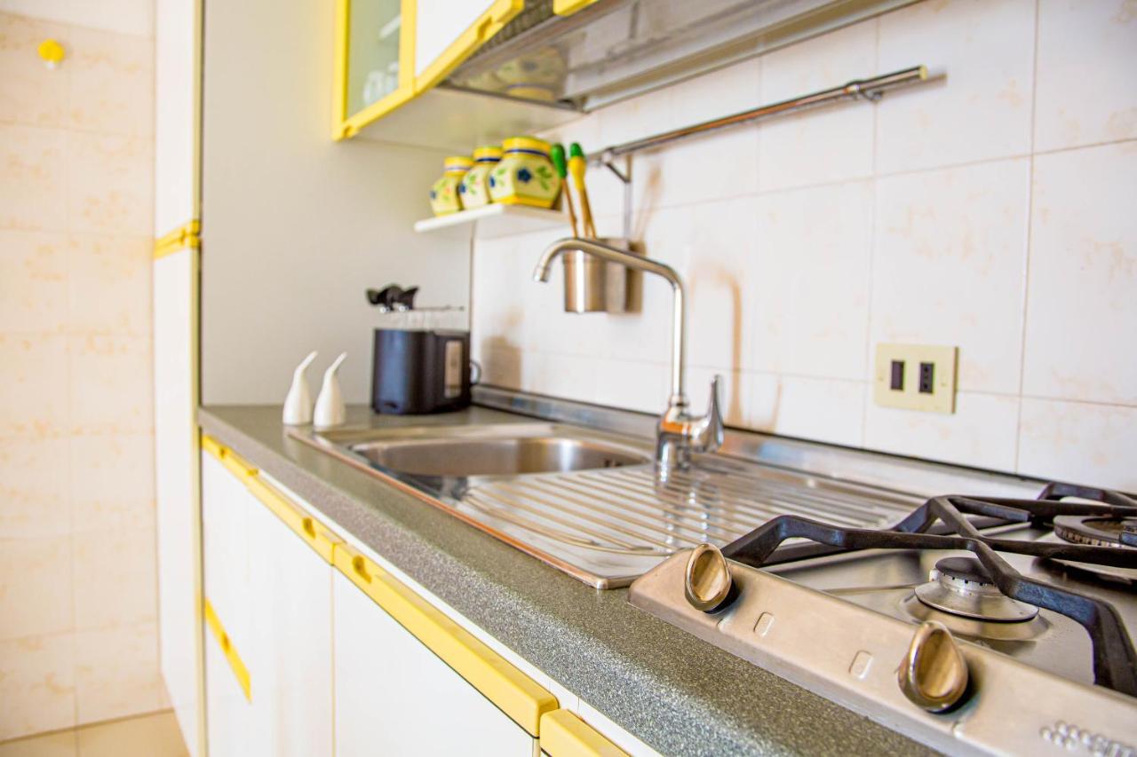 Casa Ariel Per 4, A Pochi Passi Dalla Spiaggia Iun R0963 칼라고노네 외부 사진