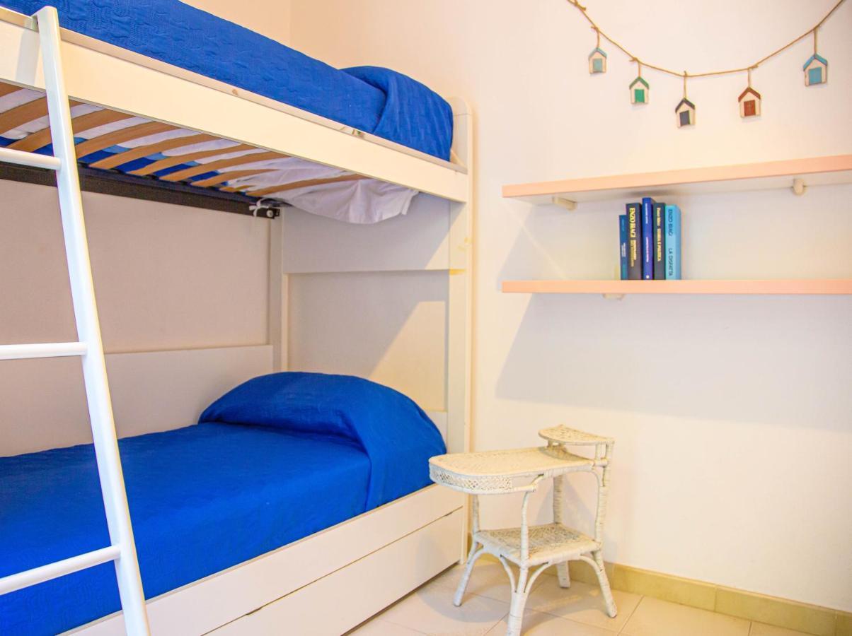 Casa Ariel Per 4, A Pochi Passi Dalla Spiaggia Iun R0963 칼라고노네 외부 사진